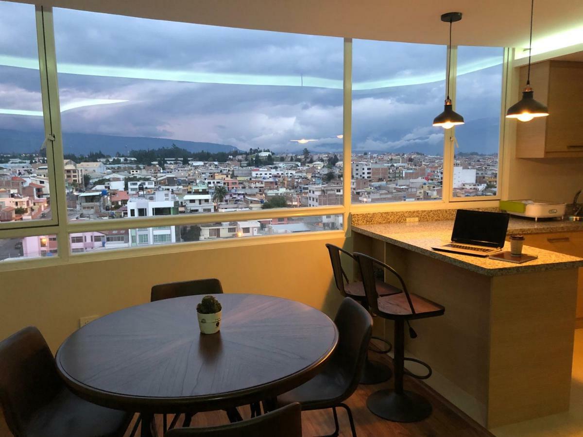 Wanderlot - Departamento Leganza - Penthouse Lujoso Daire Riobamba Dış mekan fotoğraf